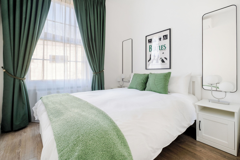 Bedroom 3, LONDONERS│Fabulous Four Residence, London