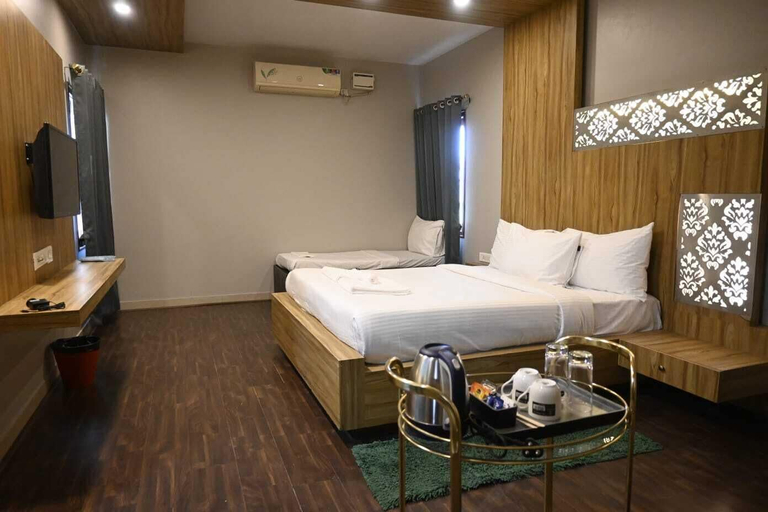 Room 3, ZIPP Lite Frazer Town, Bangalore