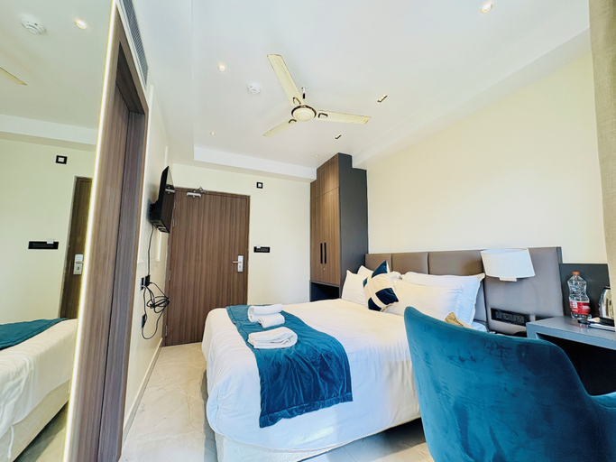 Room 5, Eastern Dhaam Puri New Marine Drive Rd, Puri