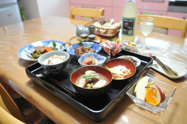Food & Drinks 5, Daichan Farm Guest House, Asahi