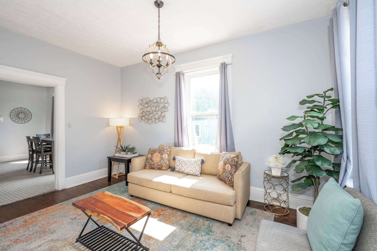 Living area 3, Queen City Suites For 7, Hamilton