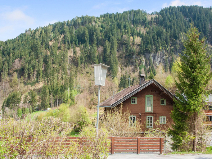 Exterior & Views 2, Comfortable Apartment in Mayrhofen with Garden, Schwaz