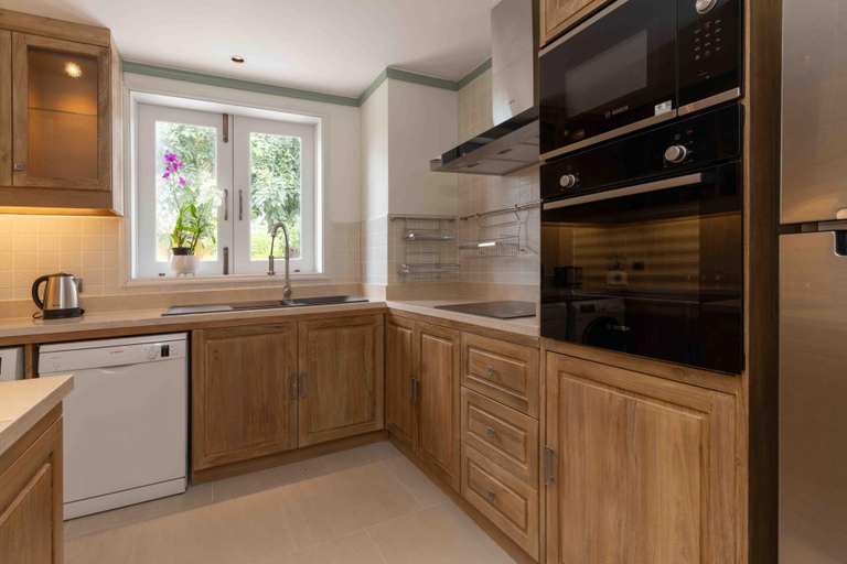 Private kitchen 4, 4Bed PoolVillaSteps from the Beach KBR34, Ko Samui