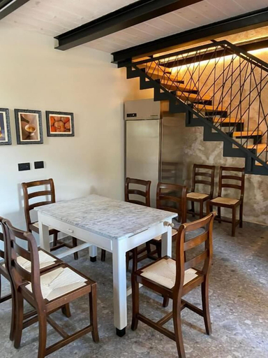 Private kitchen, B e B Villa Livia, Reggio Nell'Emilia