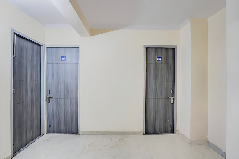 Living area 5, Jagdamba Homestay, Gautam Buddha Nagar