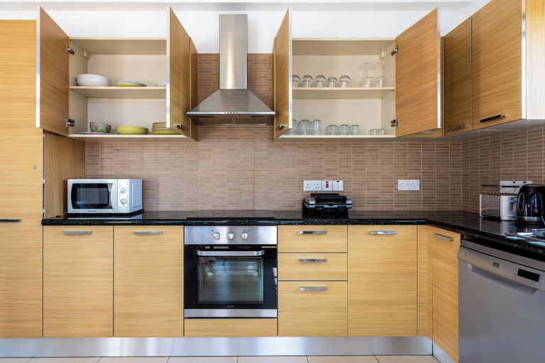 Private kitchen 4, Lumina 2-BR Villa and Pool in Ayia Napa