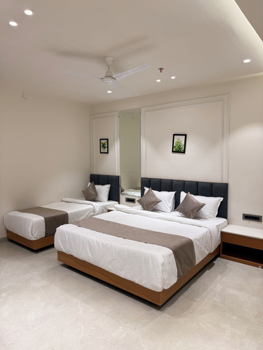 Room 5, Hotel vimlayatan, Ujjain