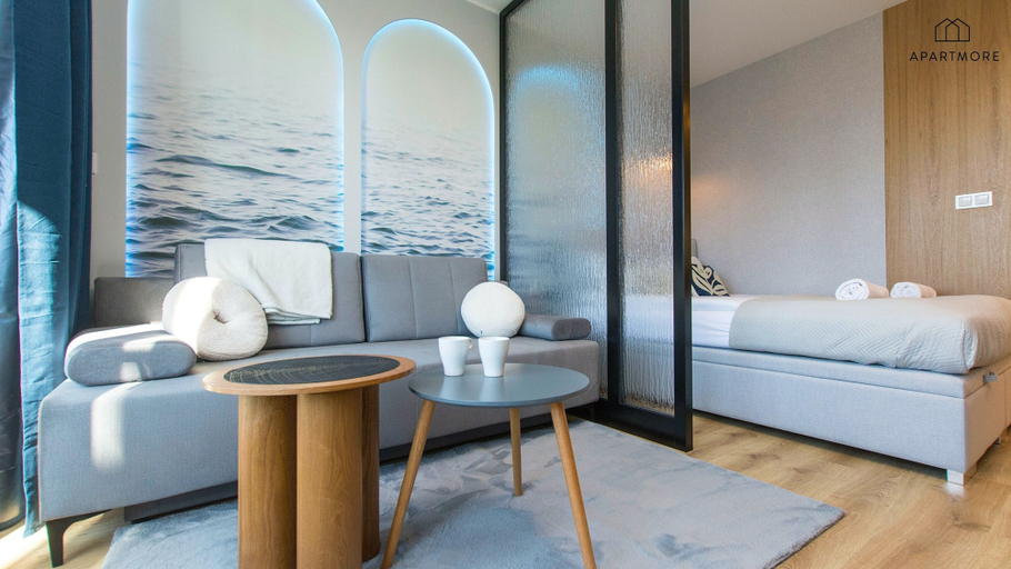 Room 5, Portovo Residence by Apartmore, Gdańsk City