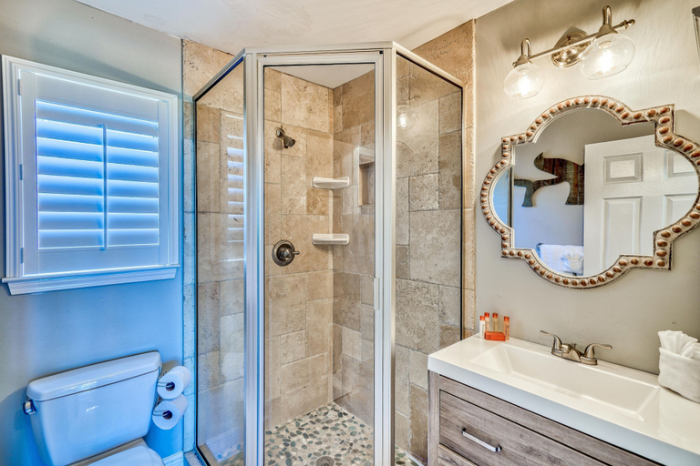 Bathroom, Nantucket Cottage 06a 1 Bedroom Condo, Okaloosa