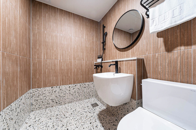Bathroom, Yongin IPPDA Petit, Yongin