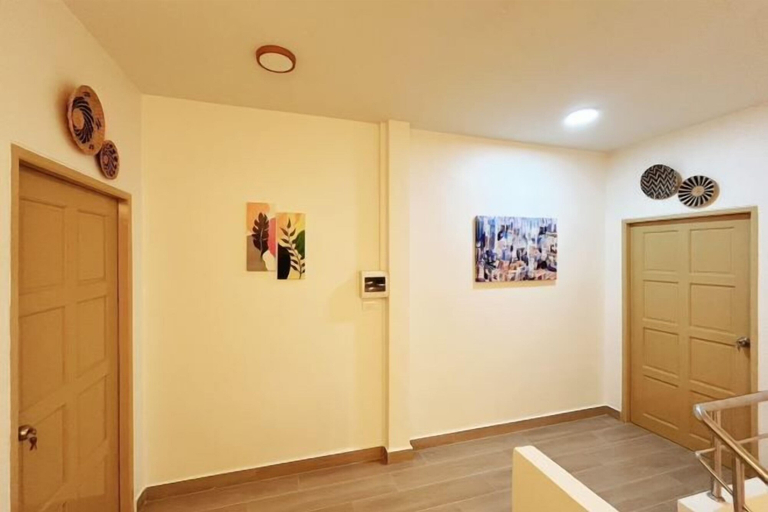 Interior 2, Sleeping Shine by DeliZia Homestay (9-10 Persons), Muang Satun