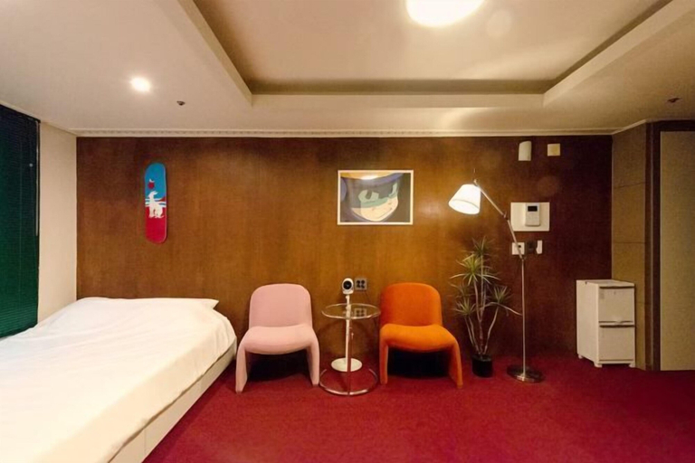 Room 1, WooDream Beam projector 6-min Gangnam stn., Seocho