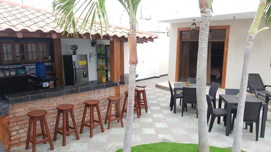 Food & Drinks 4, Hotel Madrigal Manta Beach, Manta