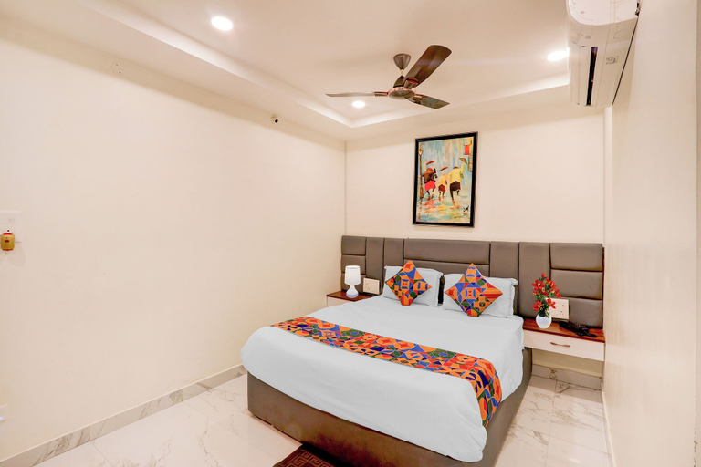 Room 2, Fabhotel Radha Rani Residency, Khammam