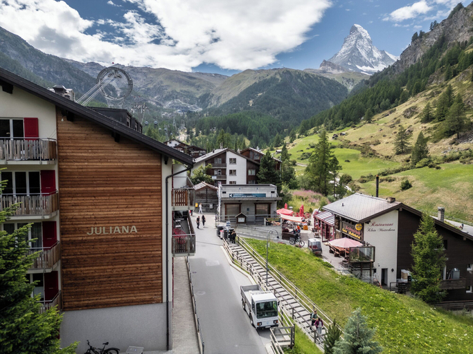 Exterior 2, Alpin Bijou bei der Bergbahn, Visp