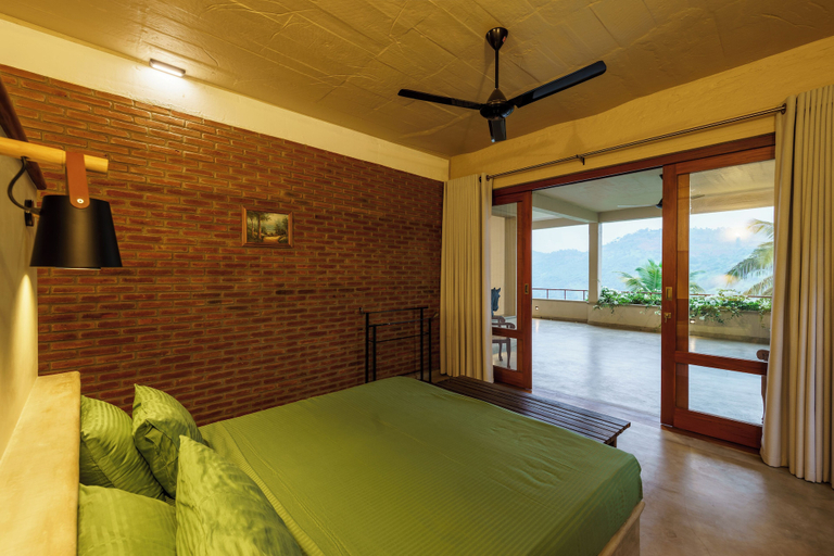 Bedroom 2, Golf Resort Par 3, Medadumbara