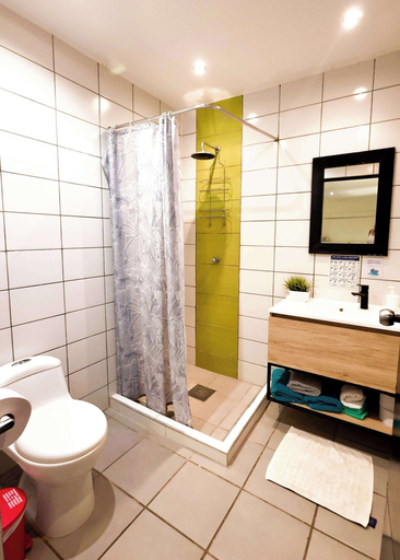 Bathroom 3, Ocean Lovers Taganga Dive Center& Hostel, Santa Marta (Dist. Esp.)