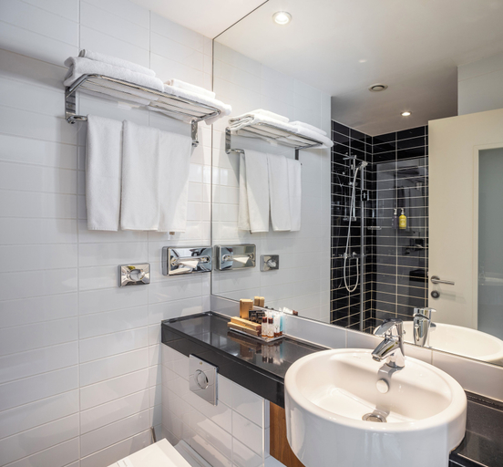 Bathroom 4, Nobel Palace Hotel, Belgrade