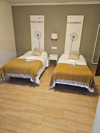 Room 4, HOSTAL MARIQUITO, A Coruña