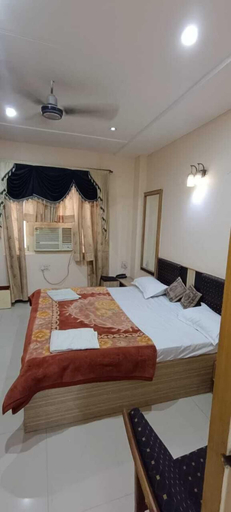 Room 3, Hotel Swaagat, Agra