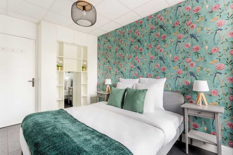 Room 5, Merveil Family Suite - Armee, Paris