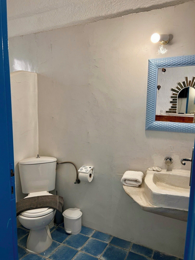 Bathroom 2, Jasmine of Cyclades, South Aegean