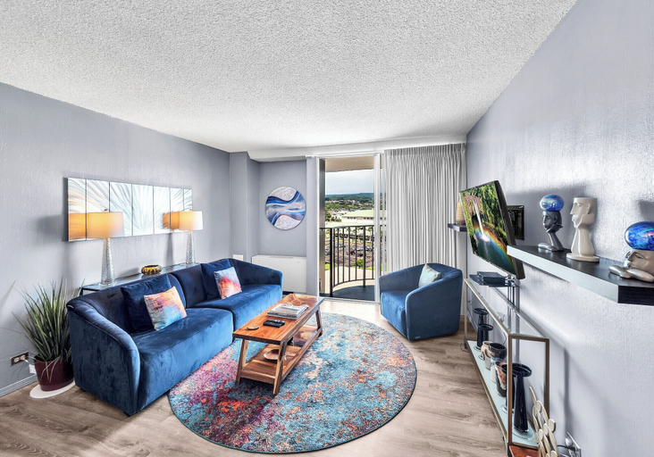 Living room 3, Hilo Lagoon Center, Hawaii
