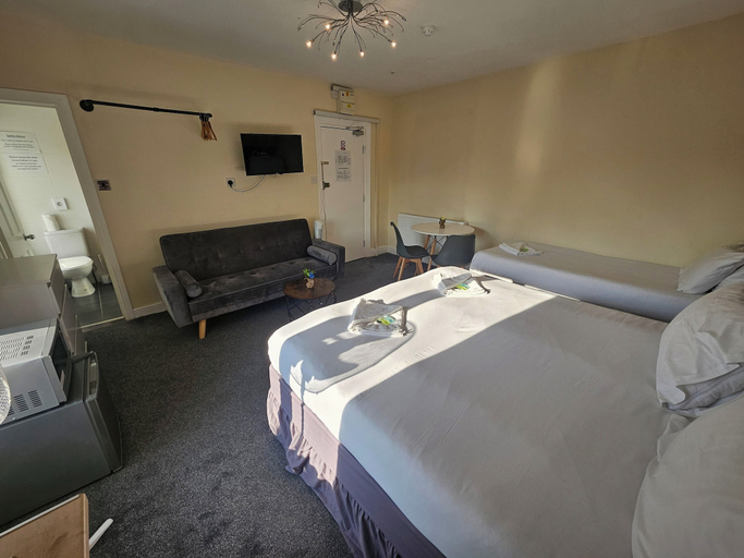 Room 4, Studio 31-Free Private Parking, Portsmouth
