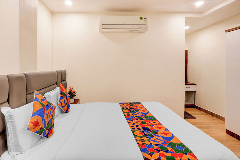 Room 5, Fabhotel Radha Rani Residency, Khammam