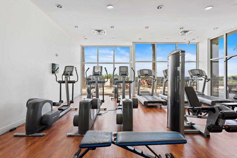 Interior 5, Beachfront Stay w/ Resort Amenities & Gulf Views Sterling Breezing #506, Bay
