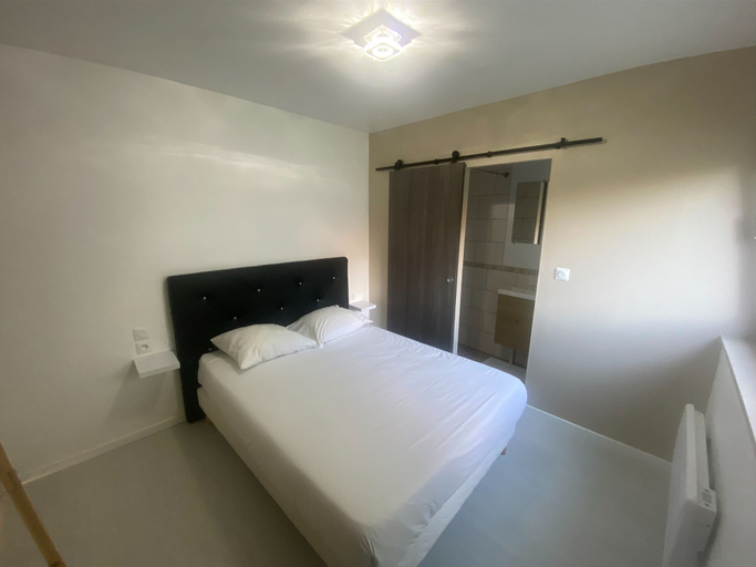 Bedroom 2, California, Nord