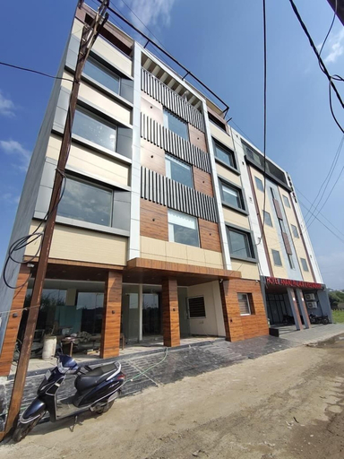 Front of property 4, Hotel Benchmark Prime, Indore