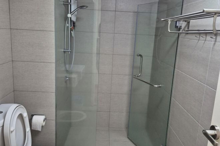 Bathroom 3, EkoCherasBalcony Sunshine&Cosy Condo Stay 3/4Pax, Kuala Lumpur