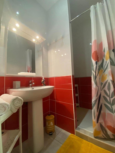 Bathroom 5, Tikazéla Escale Tournon-sur-Rhône, Ardèche