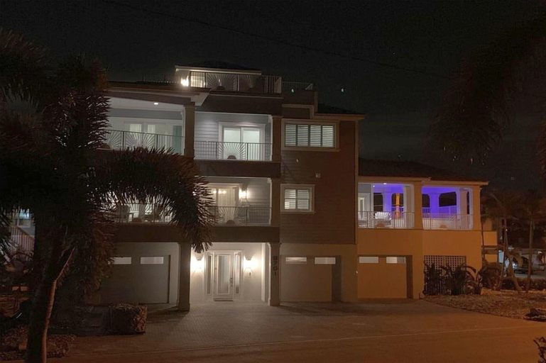 Exterior & Views 2, Sunset Point Beach House, Pinellas