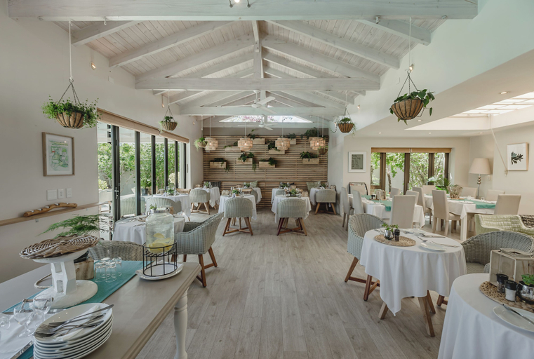 Restaurant 2, Cottage Pie by Robberg, Eden