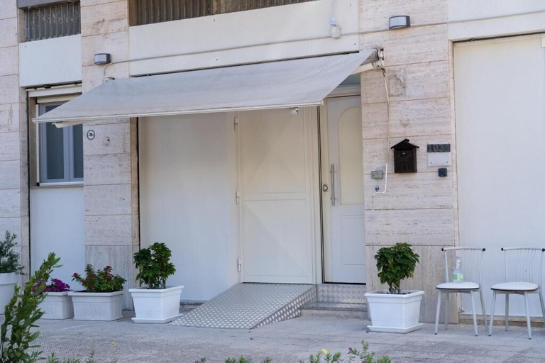 Exterior 2, Orfeo Guest House, Bari