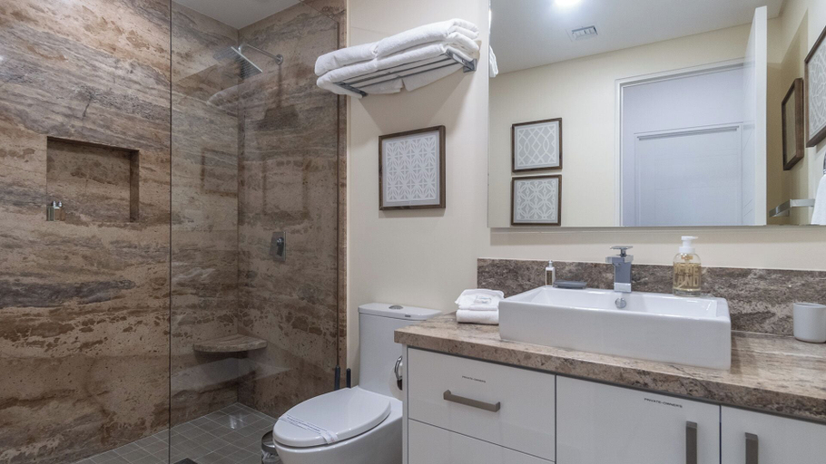Bathroom 5, Panoramic Beach Front Condo Verano 1703, Puerto Peñasco