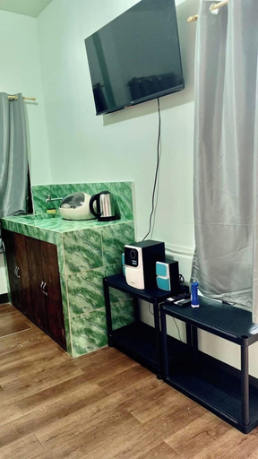 Others 4, Mischa Hostel, Dauis