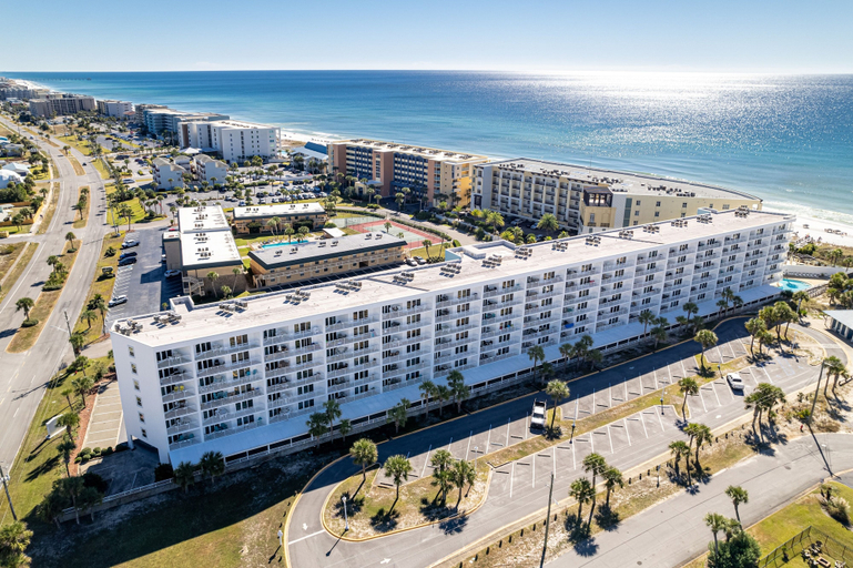 Exterior 2, Seacrest 212 2 Bedroom Condo, Okaloosa