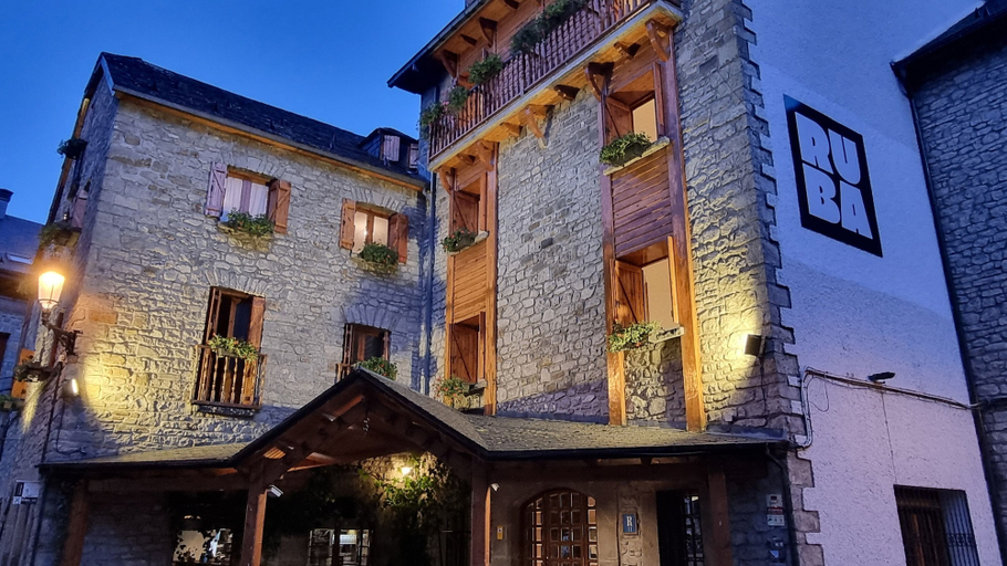 Exterior & Views 2, La Posada de Ruba, Huesca
