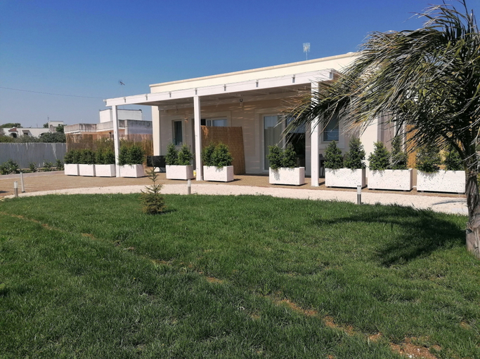Exterior 2, ARIA D'ORIENTE, Lecce