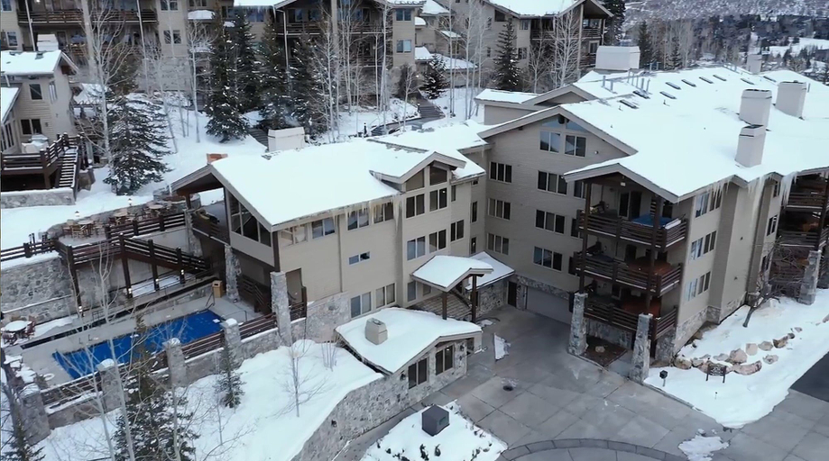 Exterior 3, Trail's End Lodge 4 Bedroom Condo #17 with Spa by Deer Valley Resort, Summit