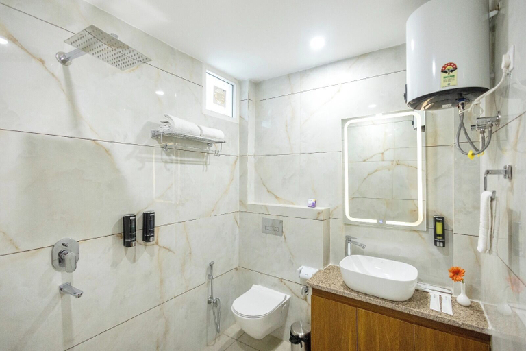 Bathroom, Hotel Veda Inn By Blue Lotus, Garhwal