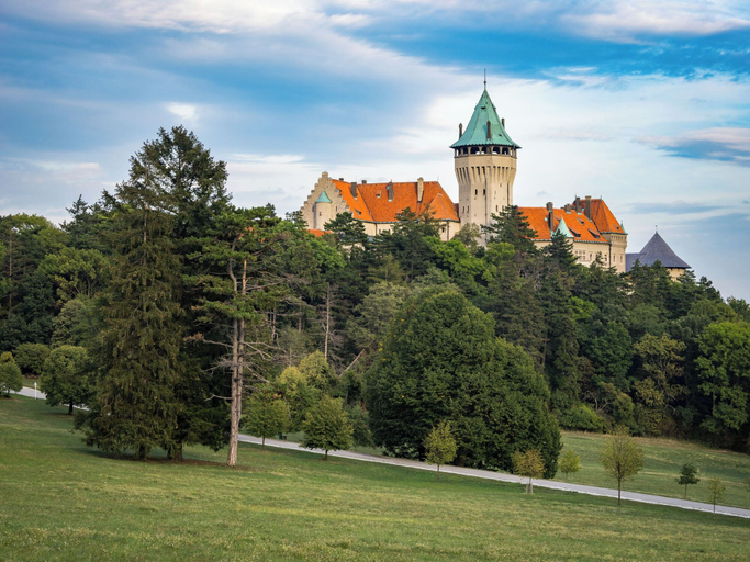Primary image, Smolenický zámok, Trnava