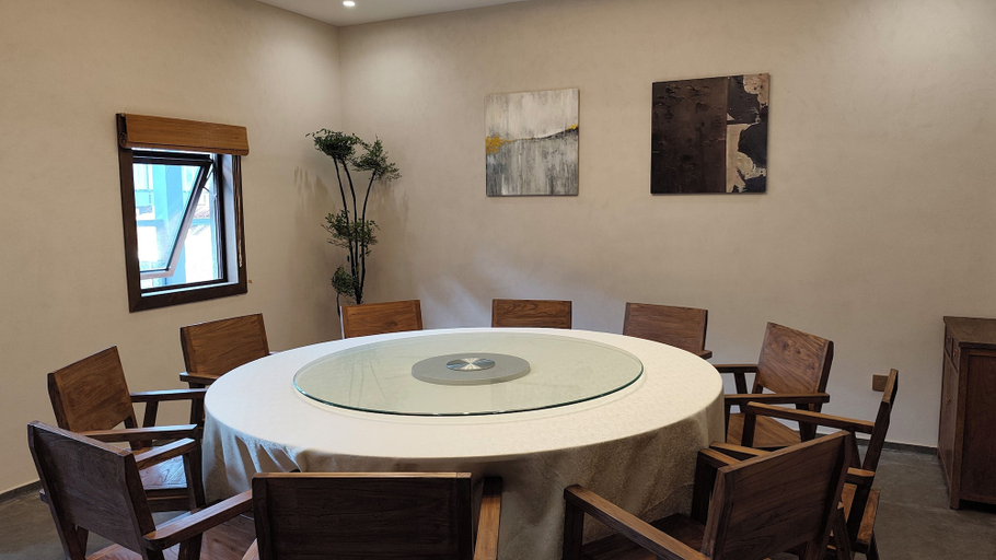 Restaurant 4, Chaoyangli Minzu Dujia Jiudian, Zhaoqing
