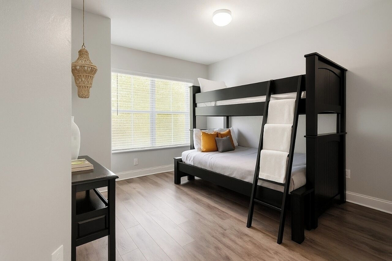 Bedroom 2, 3BR Townhome w/ Pool & BBQ Near Disney, Osceola