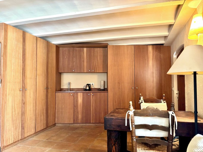 Private kitchen 4, EL FORT D'ULLASTRET, Girona