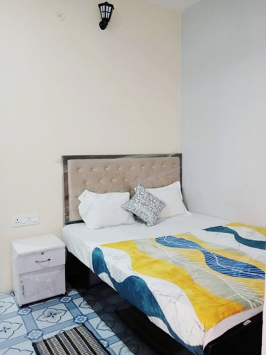 Room 2, Hotel Rainbow Residency Varanasi, Varanasi