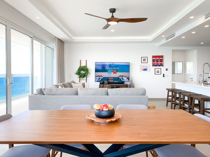 Interior 5, Stunning 2 Bedroom Corner Beach Front Condominium Encantame C-1105, Puerto Peñasco